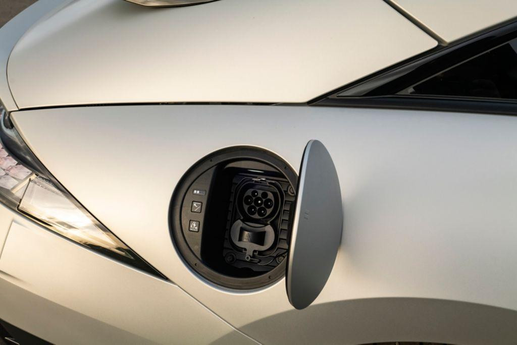 Hyundai Ioniq 6 charging port